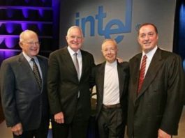 ครบรอบ 50 ปี กฎของมัวร์ แม่นกว่าที่มัวร์คาดไว้