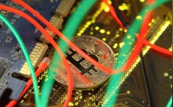 ตำรวจจีนยึดคอมพิวเตอร์กว่า 600 เครื่องที่ใช้ทำเหมือง Cryptocurrency Cryptocurrency