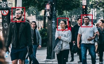 เทคโนโลยีตรวจจับใบหน้า