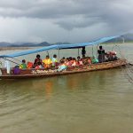 เรือโดยสารเพื่อน้อง โรงเรียนบ้านพุเข็ม